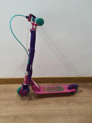 Patinete plegable 2 ruedas morado