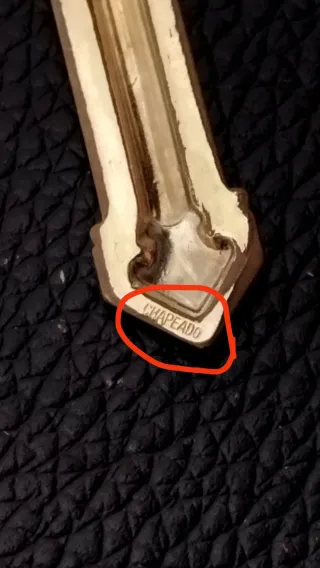 Colgante Cruz Vintage chapado en Oro