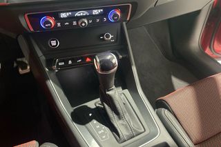 Audi Q3   45 TFSI e 180kW S tronic Black Line