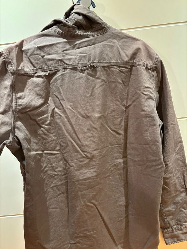 Sobrecamisa hombre marca H&M T.L Verde Oliva