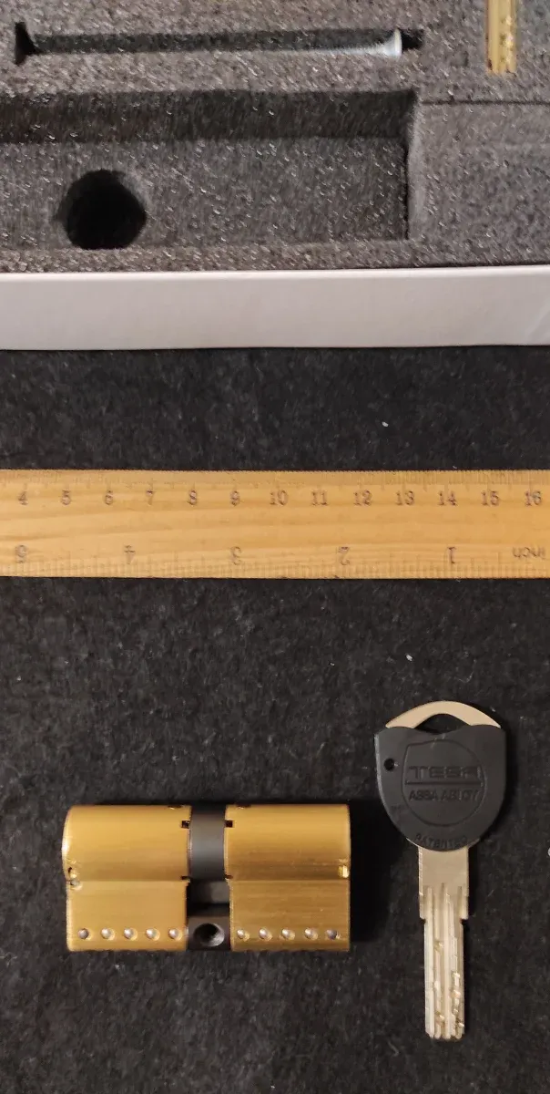 Cerradura TESA K100 Bombín y 4 llaves