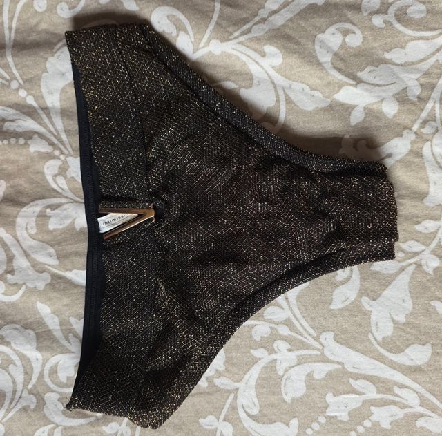 Braga dorada y negra brillante
