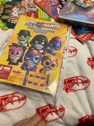 Álbum Super Masked Panini Guía Completa