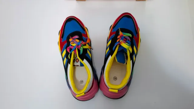 Zapatillas deportivas multicolor talla 39