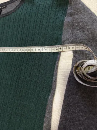 Jersey Mango trenzado verde y gris