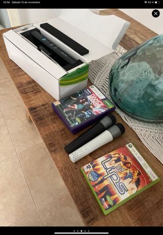 Microfoni + Giochi Lips e Dance Central per Xbox 360 con Kinect