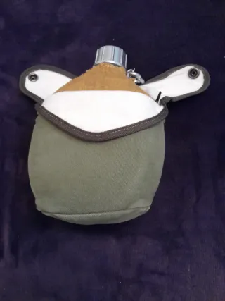 Cantimplora militar verde