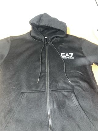 Sudadera EA7 Emporio Armani con cremallera