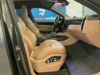 Porsche Cayenne 2021