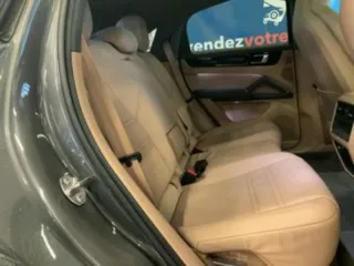 Porsche Cayenne 2021