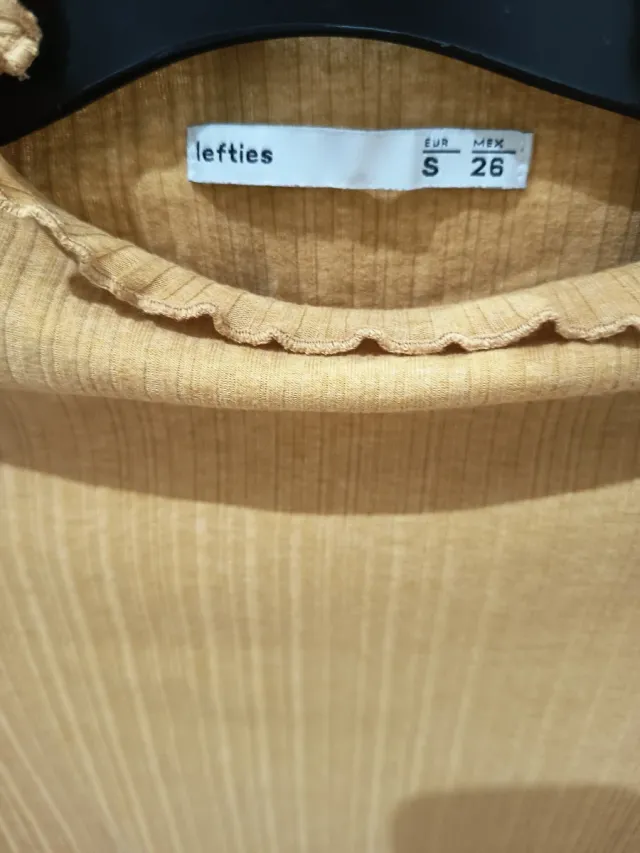 Camiseta manga larga mostaza talla S