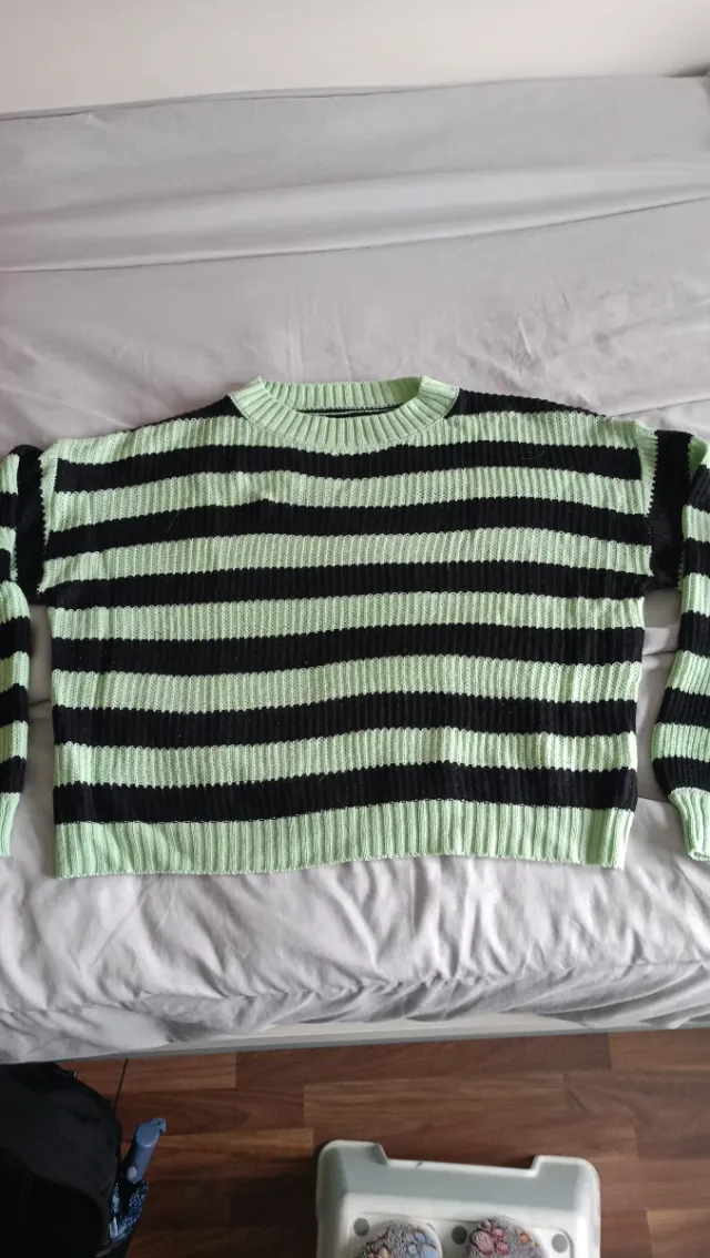 Jersey rayas menta y negro talla M