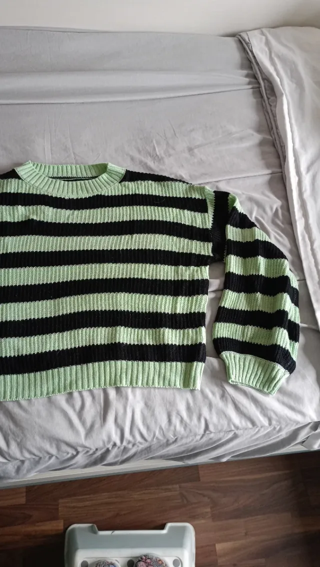 Jersey rayas menta y negro talla M