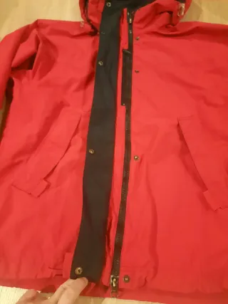 Chaqueta Lafuma Goretex con polar desmontable roja