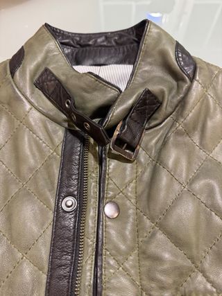 Chaleco acolchado verde oliva