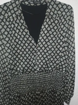 Vestido Zara estampado