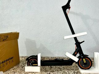 Patinete Eléctrico Negro