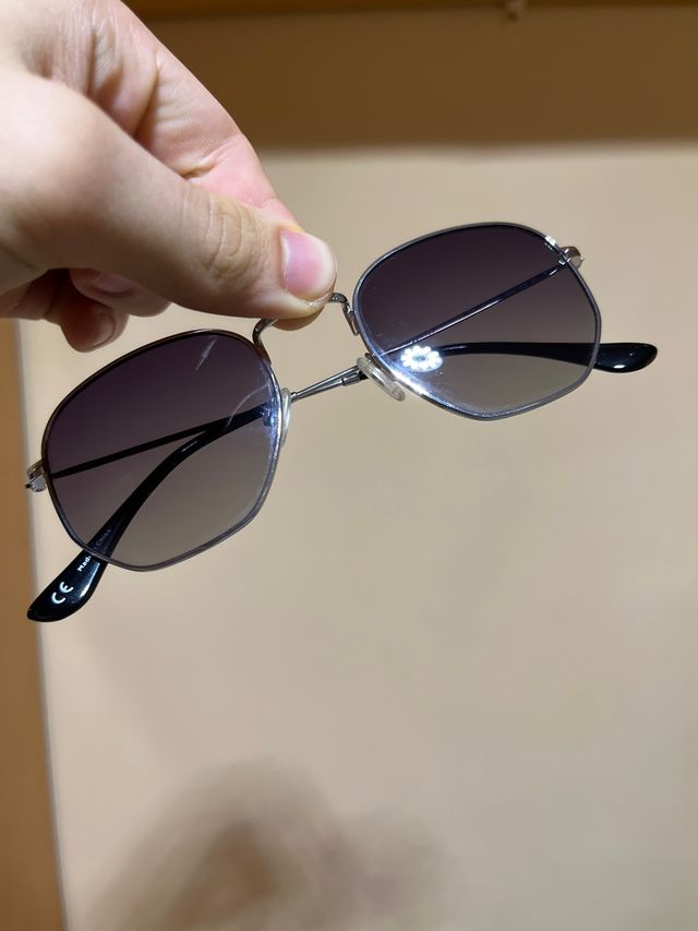 Gafas de sol octogonales