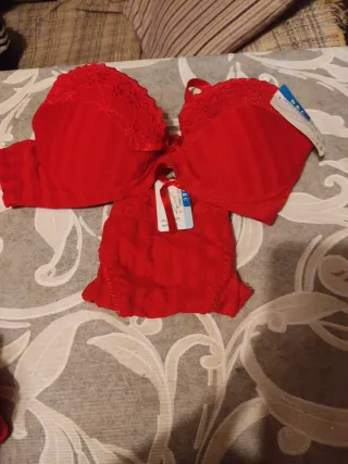 Conjunto lencería rojo fin de año