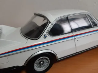 Minichamps BMW 3.0 CSL 1:18