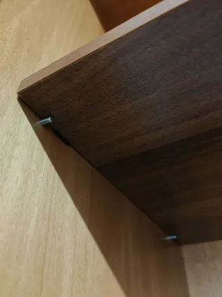 Armadio in legno laccato bianco opaco