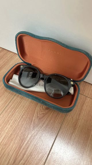 Gafas de sol Gucci negras