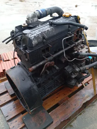 Motor Nissan B440D