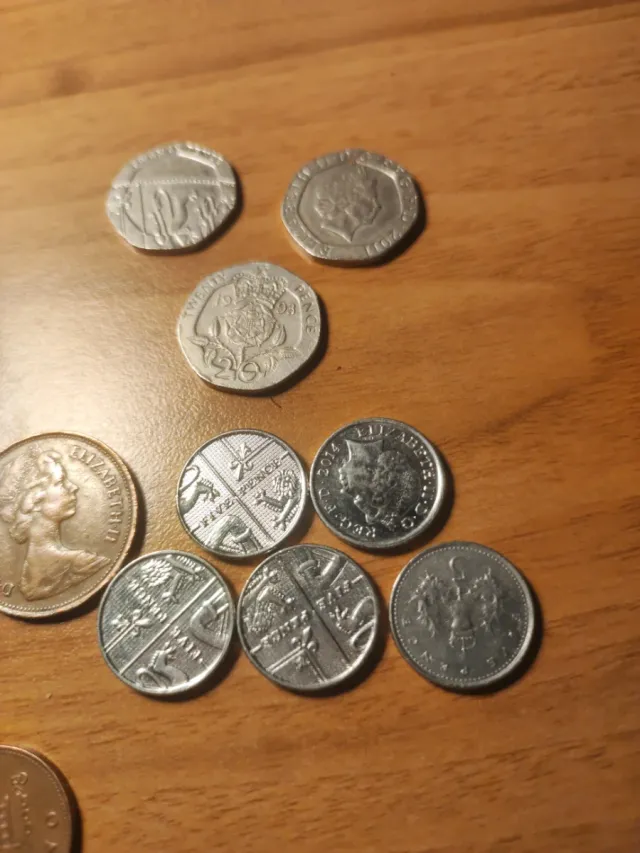 Monete inglesi Pence