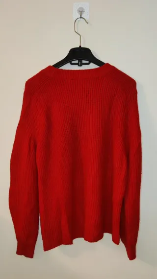 Jersey Punto Rojo Pull&Bear Talla M