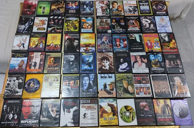 Lote 60 DVD di film originali, ce ne sono più di 60!