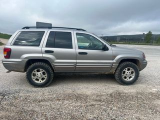 Jeep Grand Cherokee 2003