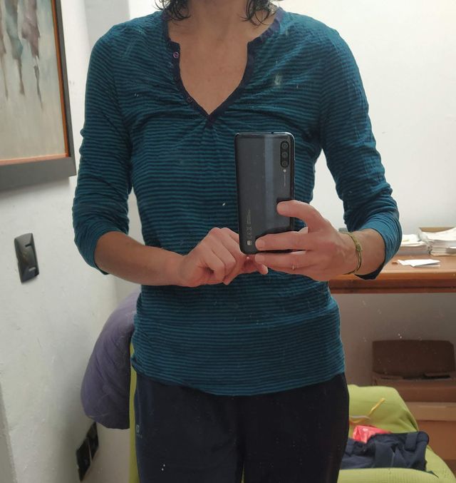 Camiseta de mangas largas de Mango