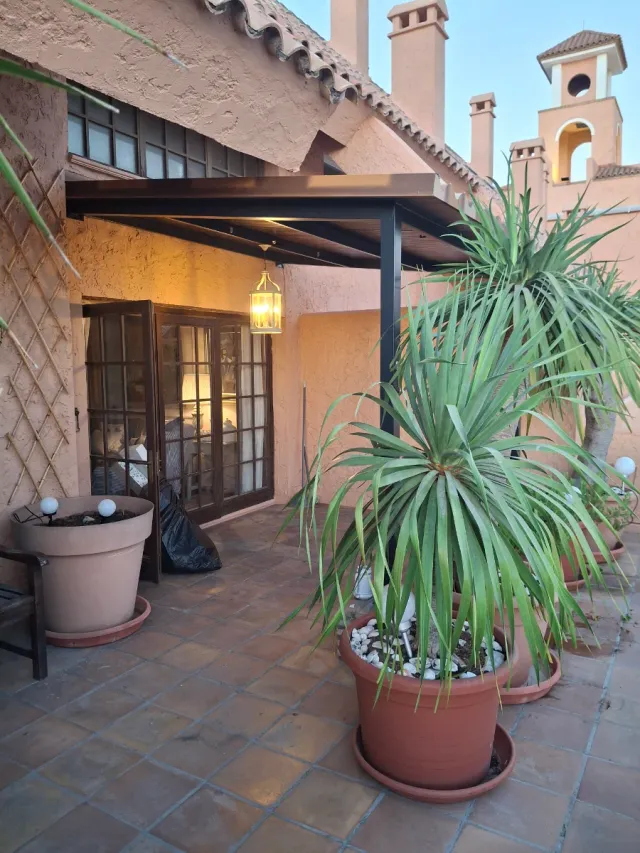 Montaje e instalación panel sándwich