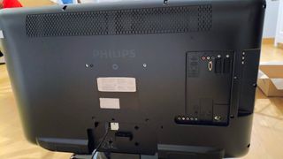 Televisión Philips LCD 37 pulgadas FHD