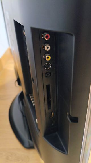 Televisión Philips LCD 37 pulgadas FHD