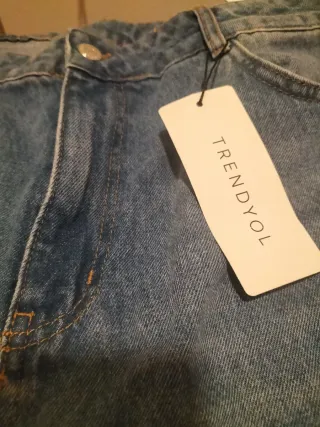 Pantalón vaquero ancho mujer