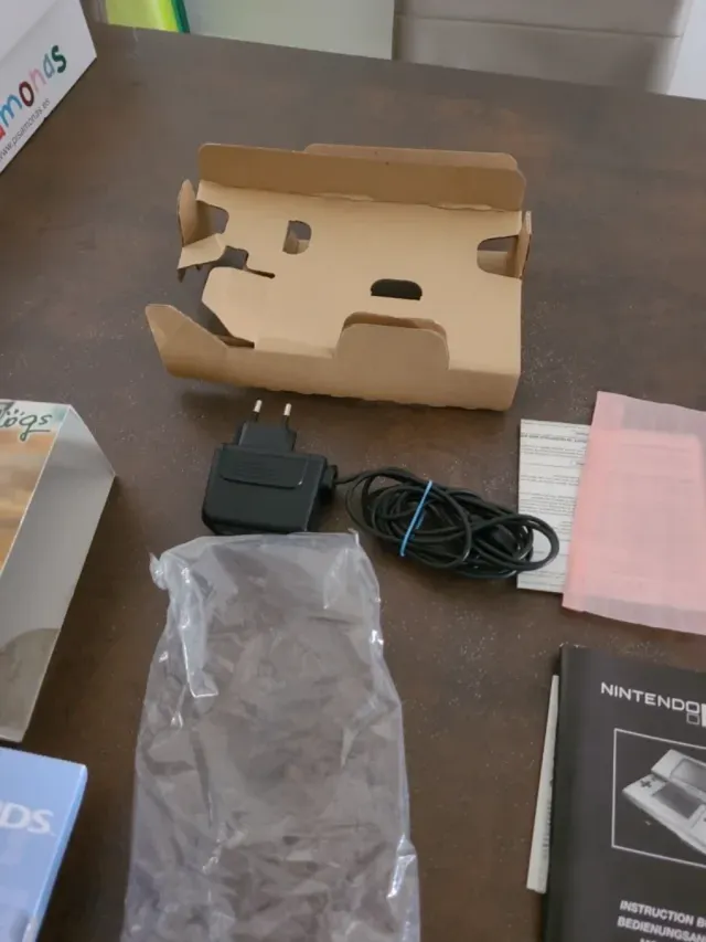 Nintendo DS Fat Blu Nintendogs