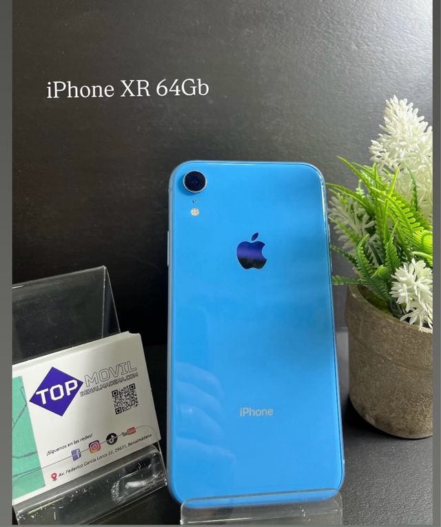 iPhone XR — 64GB