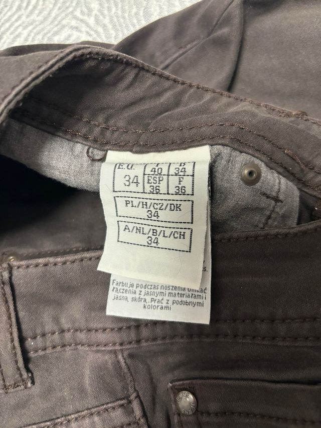 Lote 2 pantalones vaqueros y marrones nuevos