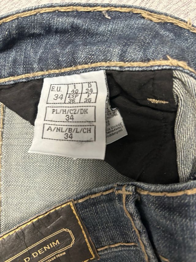 Lote 2 pantalones vaqueros y marrones nuevos