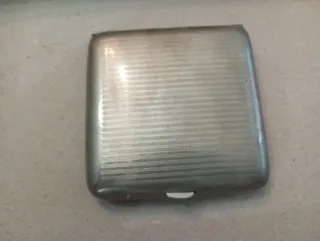 Scatola porta sigarette vintage