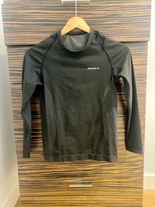 Camiseta térmica Intex negra