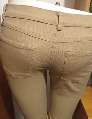 Pantaloni a zampa Just Woman beige