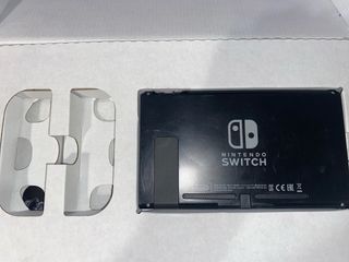 Nintendo Switch, Mando Pro y 3 juegos