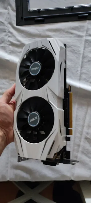 Tarjeta Gráfica Gigabyte GTX 1060 6GB