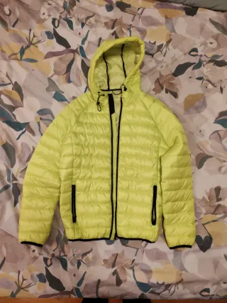 Plumas Bershka amarillo flúor Talla L