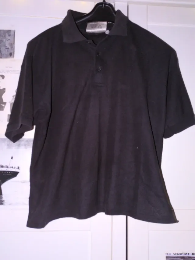 Polo negro