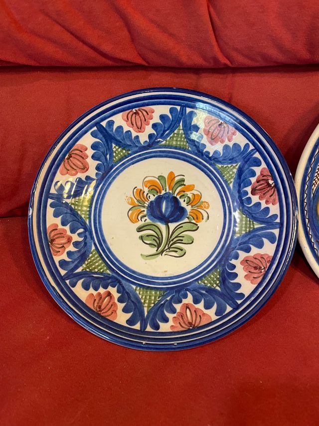 2 Platos Cerámica Manises Siglo XIX