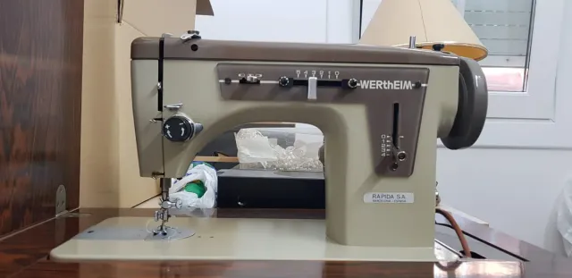 Máquina de Coser Wertheim