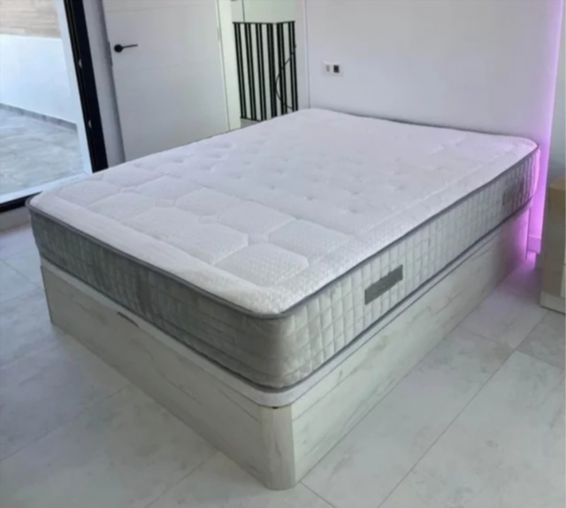 Canapés Canapés y colchón